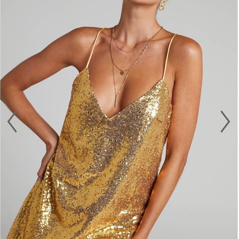 Showpo Delilaah Dress in Gold Sequin Size 8